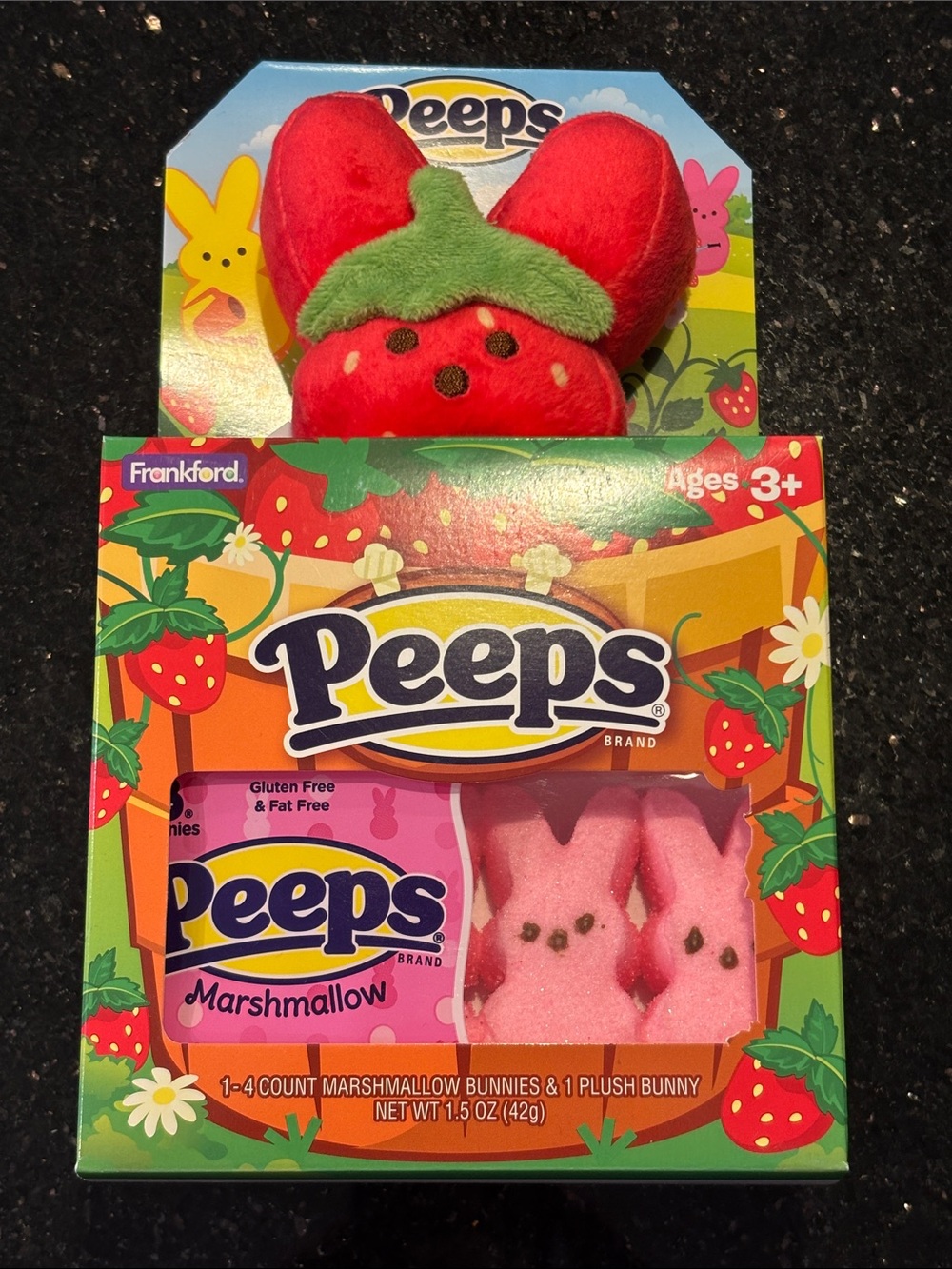 Peeps Strawberry marshmallows & plush bunny new factory sealed gift set